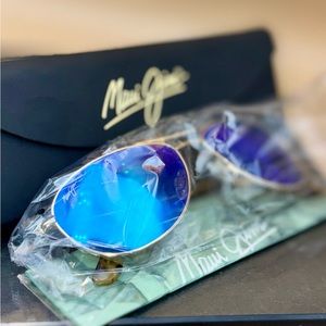 NEW ---> Maui Jim Baby Beach Aviators ~ Titanium Frame ~ Polarized Lenses